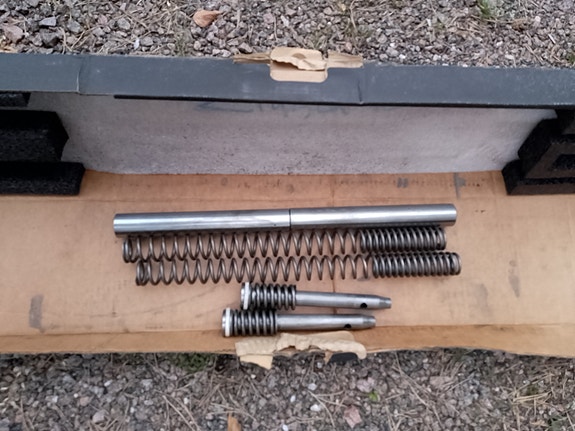 Progressive suspension Harley