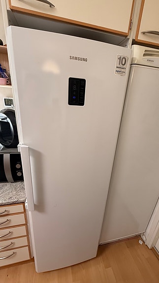 Samsung RR92FASW jääkaappi valkoinen