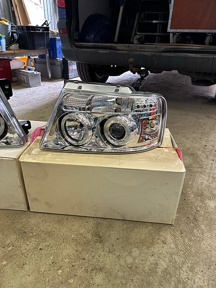 Ford etuvalot / ajovalot F150