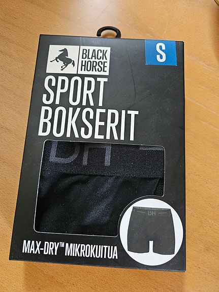 Black Horse boxerit