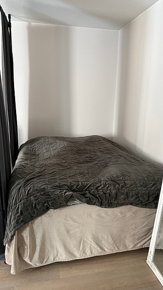 Sänky 160cm leveä