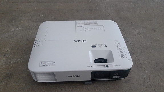 Epson merkkinen videotykki