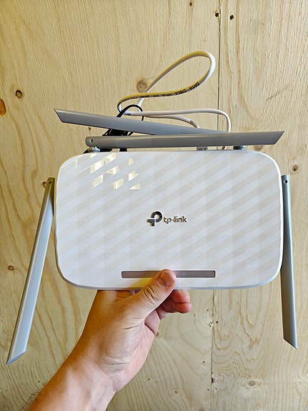 TP-Link langaton reititin valkoinen