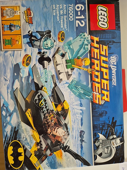 Lego Super Heroes 76000