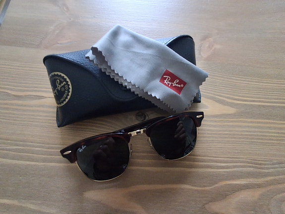 Ray-Ban Clubmaster aurinkolasit