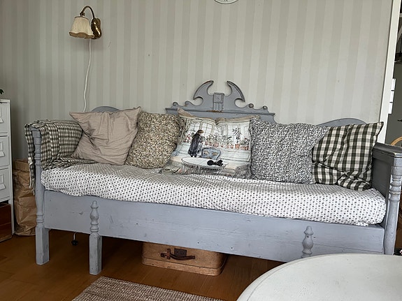 Ihana vanha puusohva TARJOA