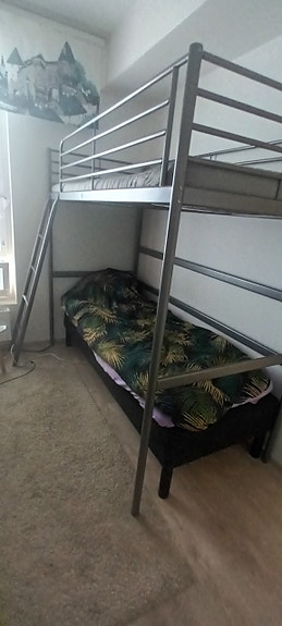 IKEA parvisänky metallinen