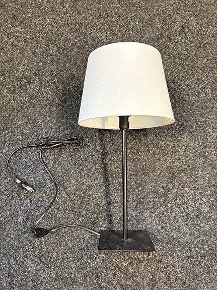 Ikea pöytä/yö valaisin