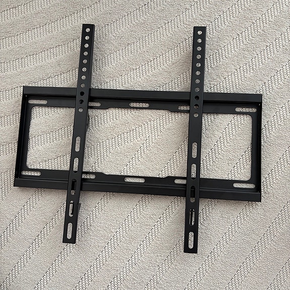Litteä TV-seinäteline 32-65” | VESA 100×100 — 400×400 kiinnitys