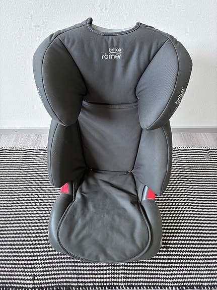Britax Römer Adventure turvaistuin 15–36 kg harmaa
