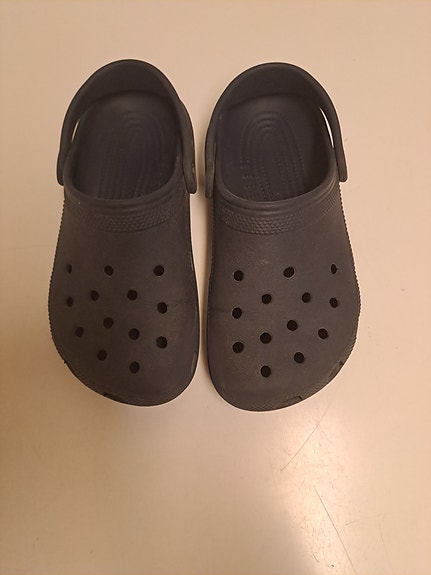 Crocs lasten sandaalit koko 35 tummansiniset unisex