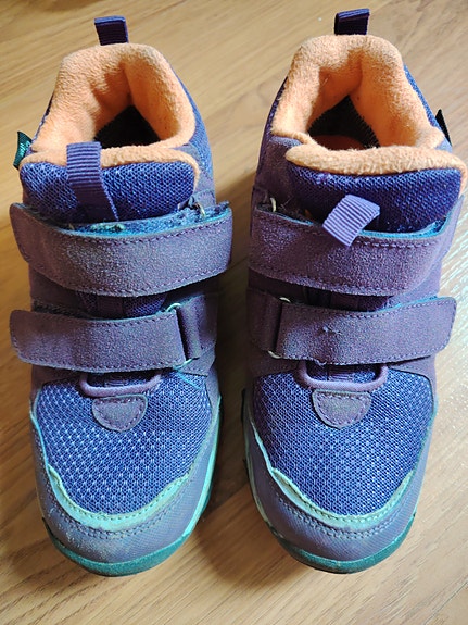 vk kengät koko 32