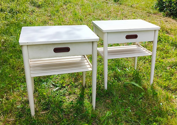 Vintage yöpöytä x2