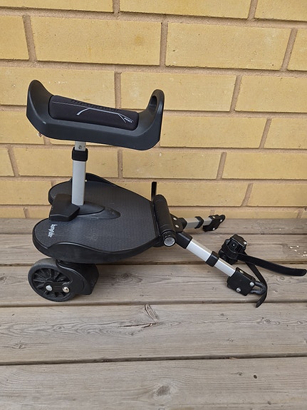 Bumprider seisomalauta istuimella