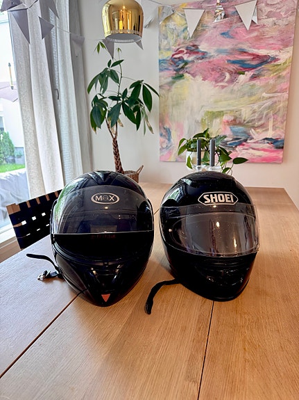 Shoei ja MDS moottoripyöräkypärät
