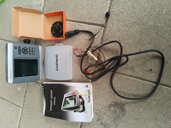 Garmin GPSmap 421 karttaplotteri