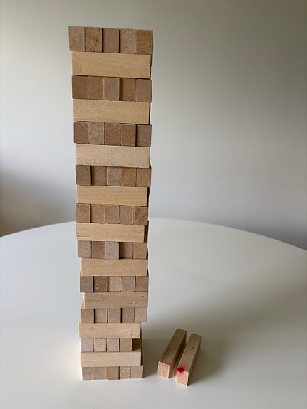 Puiset Jenga-tyyliset palikat / Huojuva torni -pelin palat (96 kpl)