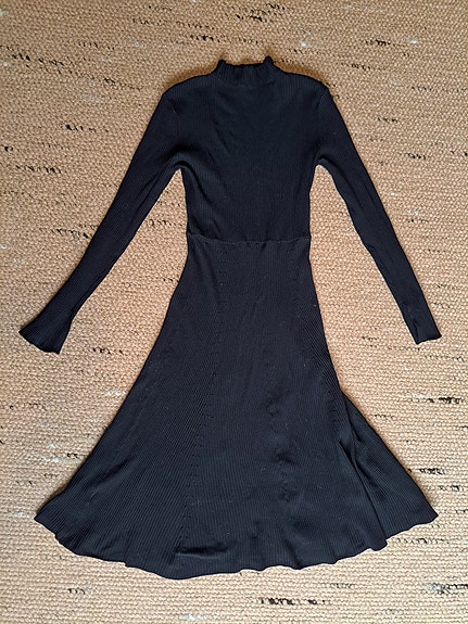 H&M black knit dress size XS