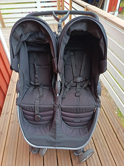 Britax B-agile double