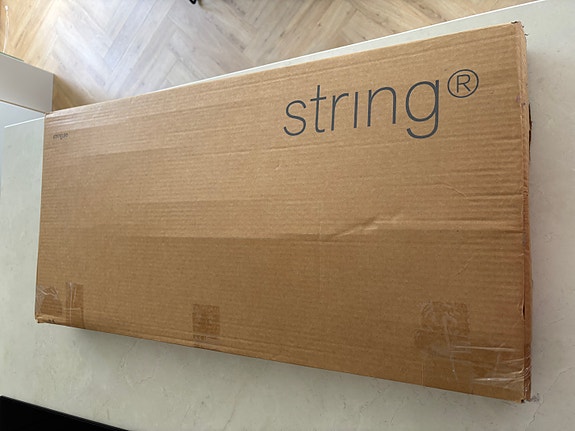 String systeemin liukuovellinen kaappi / tammi