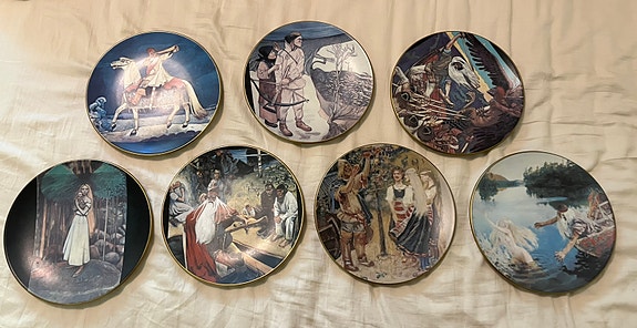 Arabian Kalevala Akseli Gallen-Kallelan seinälautaset 7kpl
