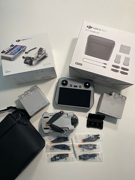 DJI Mini 3 Pro -drone DJI RC -ohjaimella