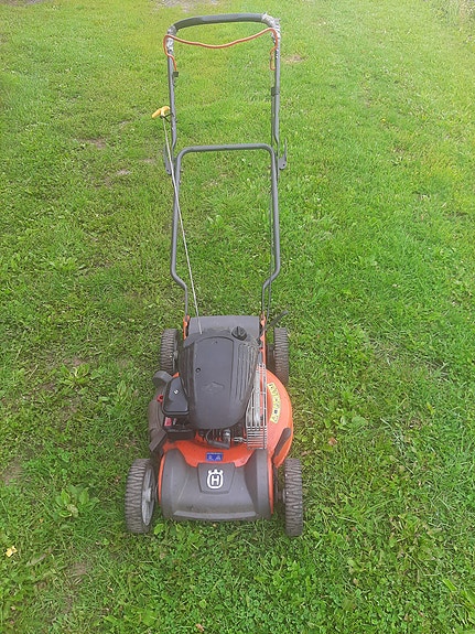 Husqvarna ruohonleikkuri bensiini