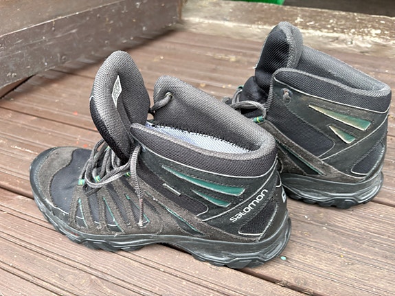 Salomon goretex kengät 46 2/3