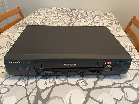 Panasonic VHS-nauhuri Super Drive