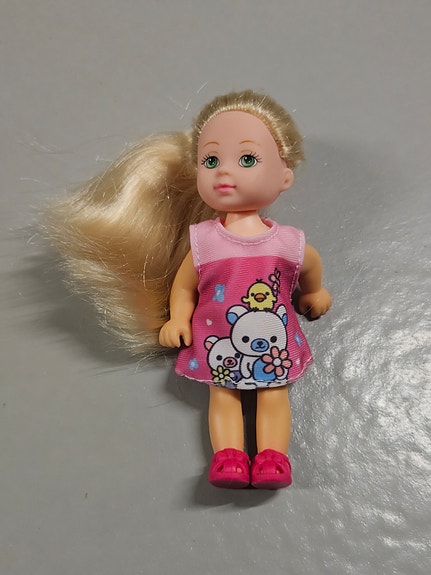 Barbie nukke