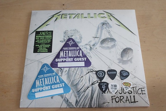 Metallica - ...And Justice For All + Guitar Picks + Backstage Passes - 2 x