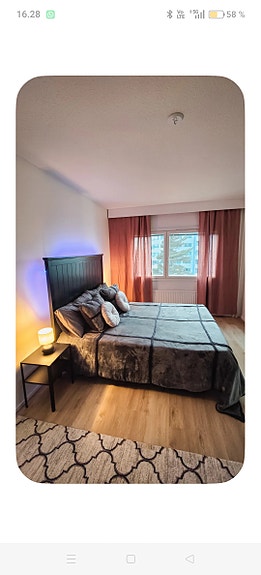 King Size sänky ja patjat 180cm x 200cm KULJETUS ONNISTUU