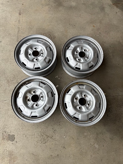 Nissan vanteet 14”