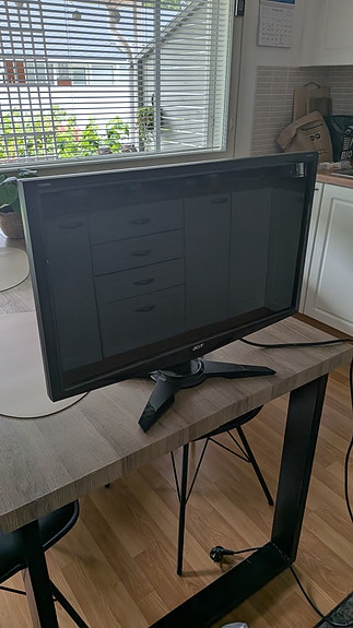Acer G245H 24" LCD-näyttö