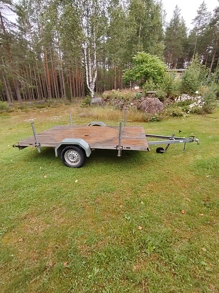 JJ-Trailer peräkärry