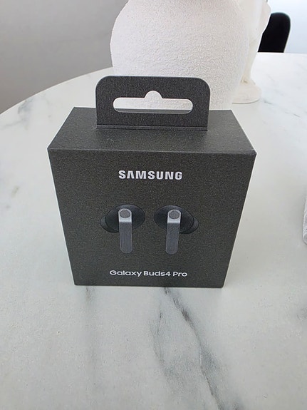 Samsung Galaxy Buds4 Pro