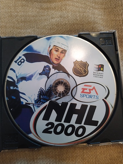 EA Sports NHL 2000 PC-peli