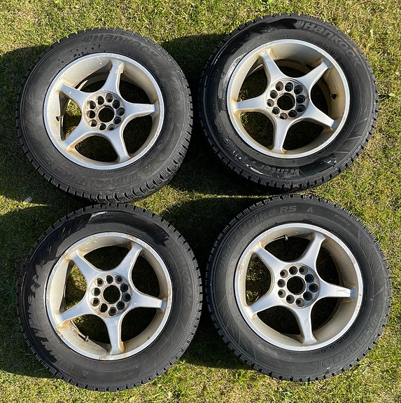 Hankook talvirenkaat alumiinivanteilla