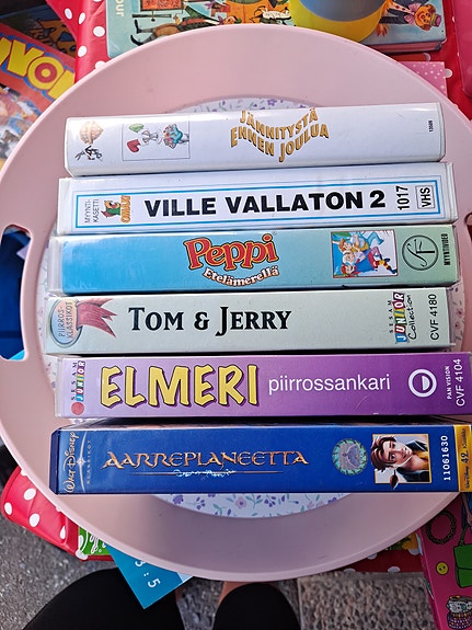 VHS lasten elokuvat