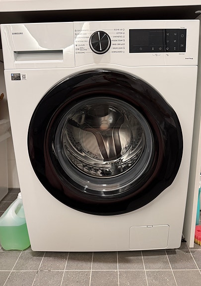 Samsung pyykinpesukone WW95CGC04CAEEE – hyväkuntoinen