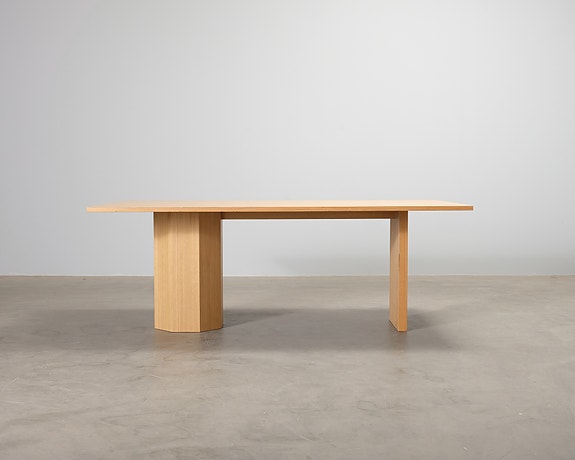 Pöytä 110 x 210 cm