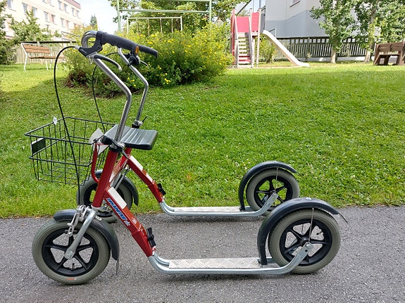 Tuplapotku potkupyörä