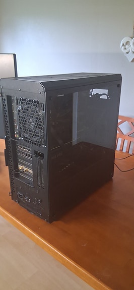 Tehokas Pöytäkone, RTX 4070 SUPER