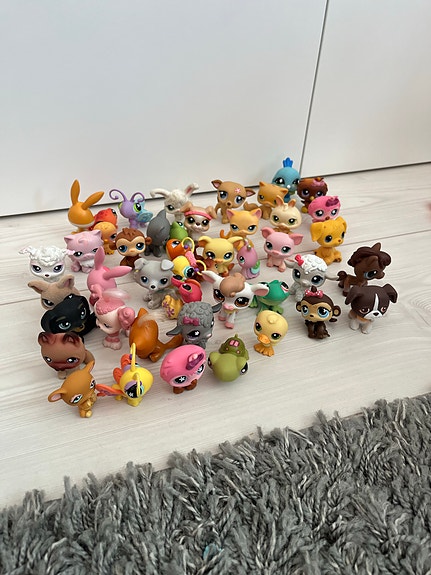 Retro Littlest Pet Shop -figuurit ja pakkaus