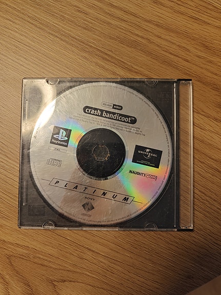 PlayStation Crash Bandicoot Platinum -peli