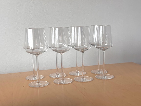 Iittala Essence 6 kpl punaviinilasi, 2 kpl valkoviinilasi