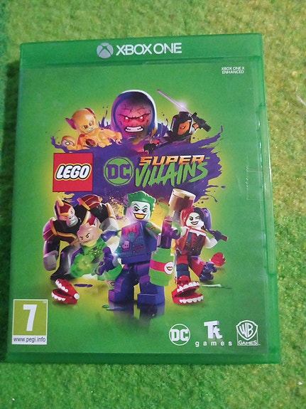 Xbox One LEGO DC Super-Villains peli
