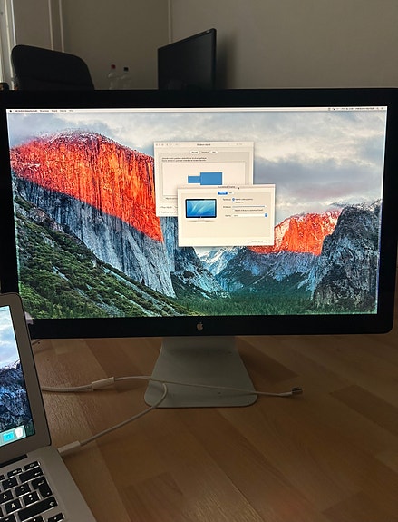 Apple Thunderbolt Display 27''