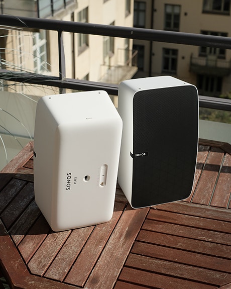 2 x Sonos Play 5 Gen2 kaiuttimet, valkoinen