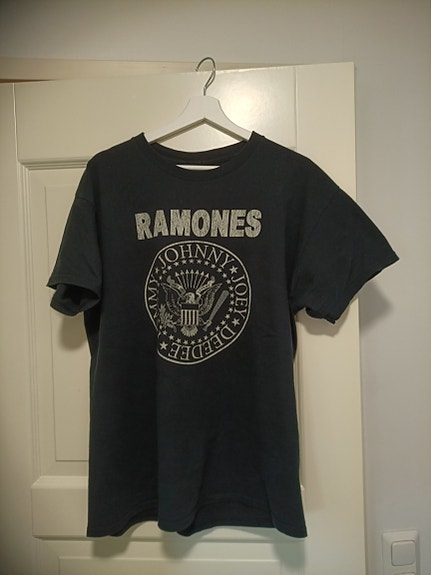 Ramones T-paita